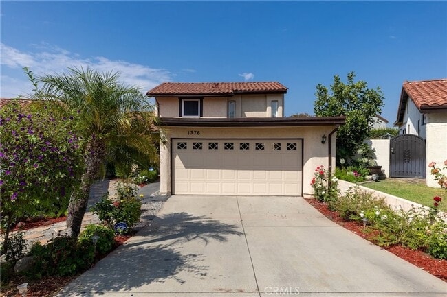 property at 1376 Orchard Cir