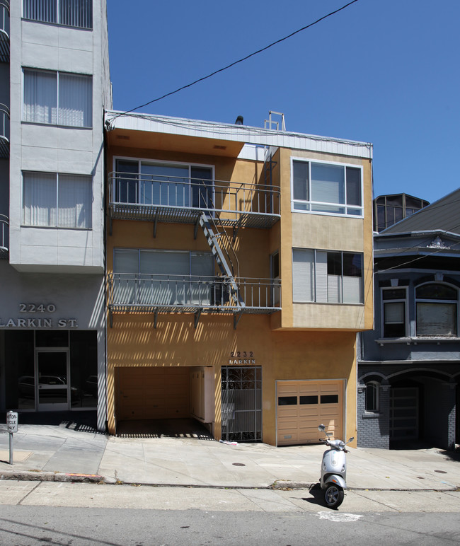 2232 Larkin St in San Francisco, CA - Building Photo - Building Photo