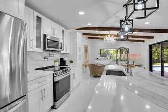 1225 NW 15th St in Boca Raton, FL - Building Photo - Building Photo
