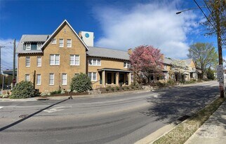 102 W 2nd Ave in Gastonia, NC - Building Photo