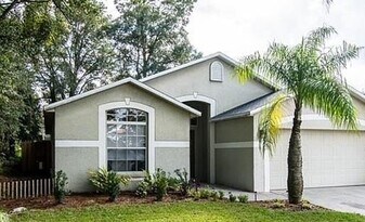 163 London Fog Way in Sanford, FL - Building Photo