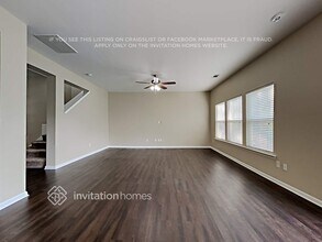 9237 Seamill Rd in Charlotte, NC - Foto de edificio - Building Photo