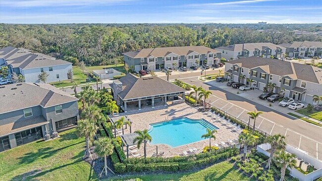 8689 Milestone Dr in Sarasota, FL - Foto de edificio - Building Photo