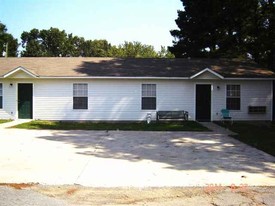 94-96 Bayles St in Ward, AR - Building Photo