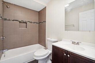 1832 W Montgomery Ave in Philadelphia, PA - Building Photo - Building Photo