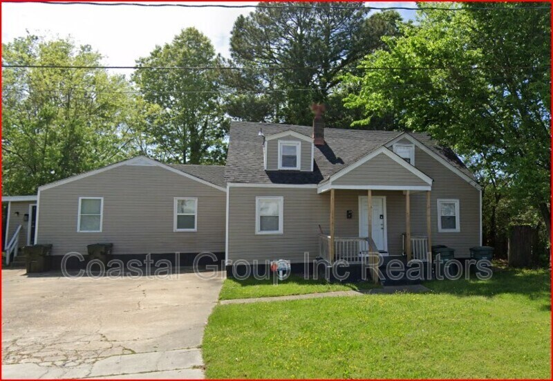 1551 Spruce St in Norfolk, VA - Building Photo