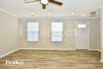 111 Norwich Ct in La Vergne, TN - Building Photo - Building Photo