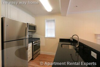 55 Langdon St, Unit #2 in Cambridge, MA - Foto de edificio - Building Photo