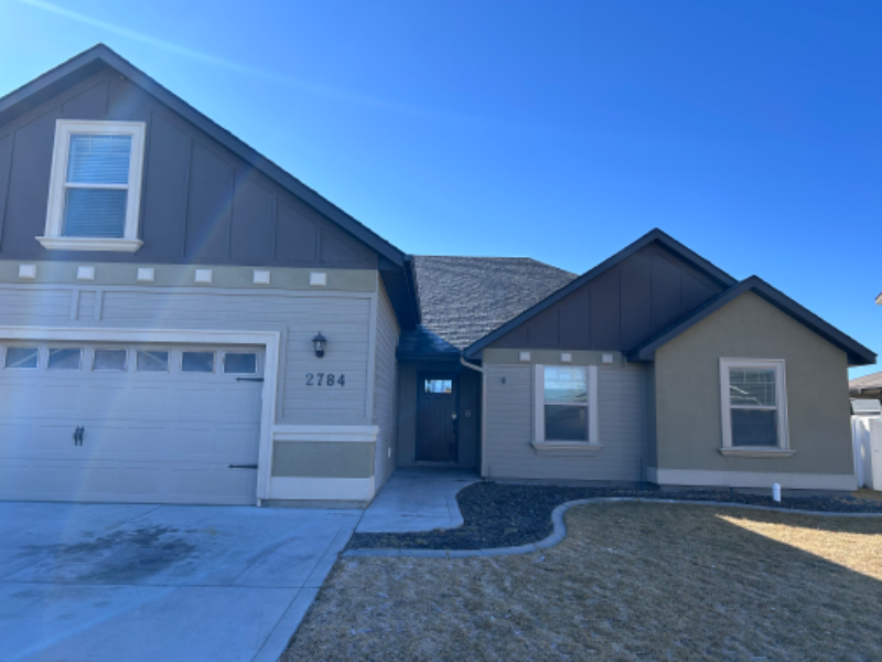 2784 Carriage Way in Twin Falls, ID - Building Photo