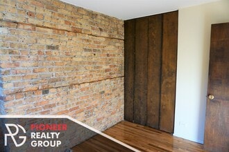 604 W Surf St, Unit 2900-604-3 in Chicago, IL - Building Photo - Building Photo