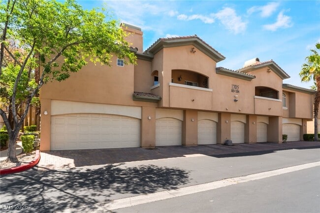 property at 1705 Hills of Red Dr