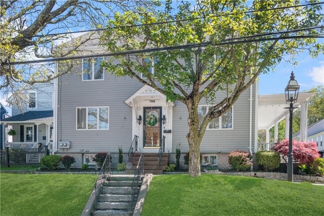 property at 706 Hope St