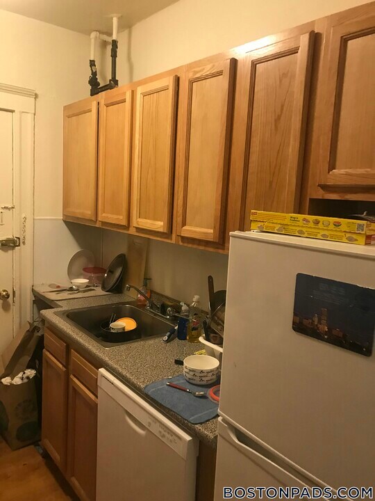 1167 Boylston St in Boston, MA - Building Photo