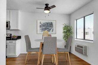 Arch Apartments in Studio City, CA - Building Photo - Building Photo