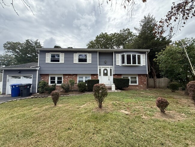 property at 321 Dallas Dr