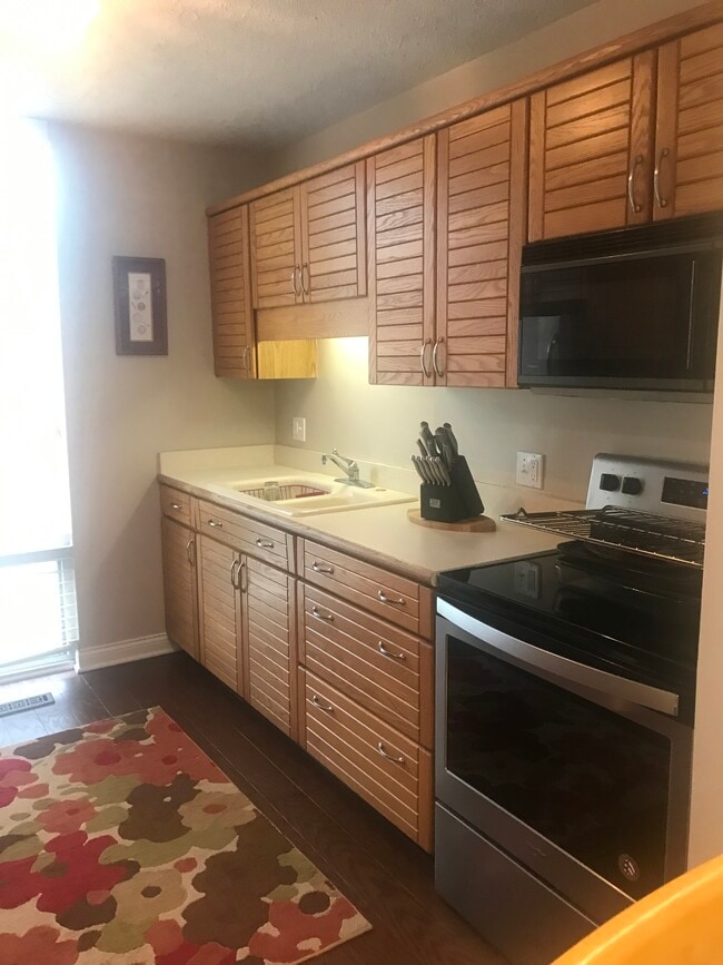 property at 6560 Chaffee Ct