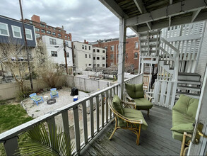 38 Frankfort St, Unit 2 in Boston, MA - Building Photo - Building Photo