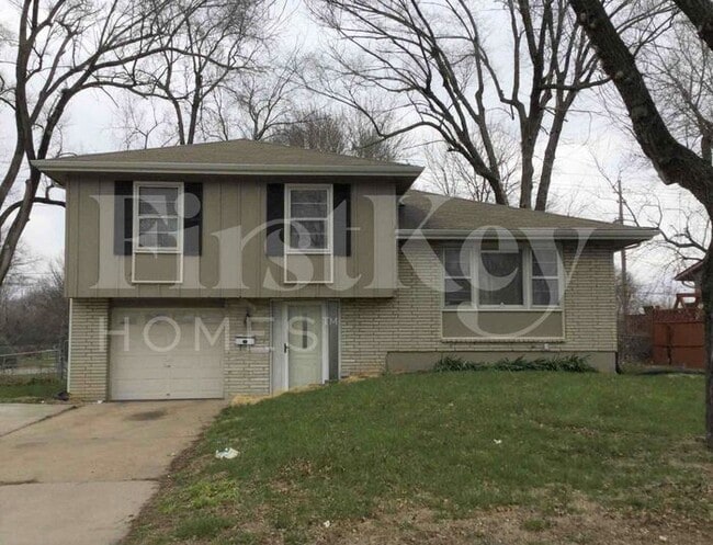 property at 7800 E 91 St