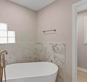 529 Long Lake Dr in Pensacola, FL - Building Photo