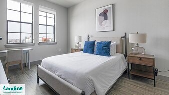 1215 Sawyer St, Unit 540 in Houston, TX - Building Photo