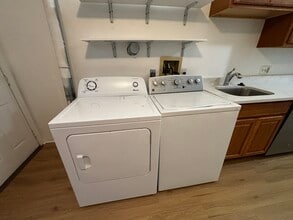 672 Washington St, Unit 675-1 in Brookline, MA - Building Photo - Building Photo