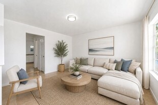 12054 Beechnut St in Houston, TX - Building Photo