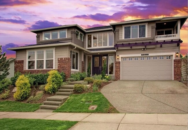 property at 7611 Snowberry Ave SE