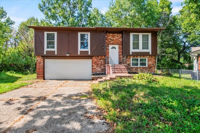 property at 9408 Big Ben Cir