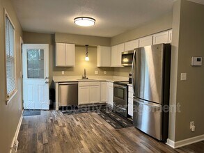 4413 38th St in Des Moines, IA - Building Photo - Building Photo