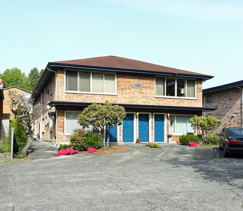 4259 Gilman Ave W in Seattle, WA - Foto de edificio