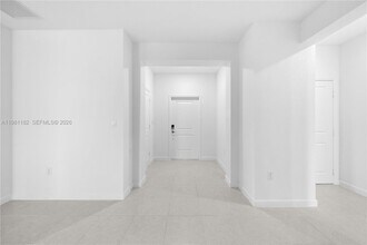 2310 SE 28th Dr in Homestead, FL - Building Photo - Building Photo