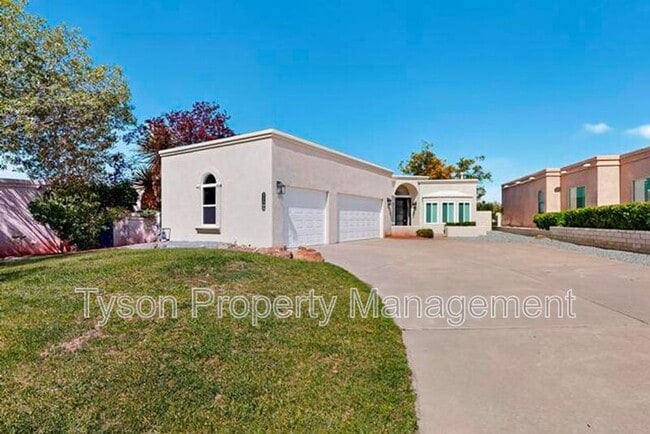 11509 Woodmar Ln NE in Albuquerque, NM - Building Photo - Building Photo