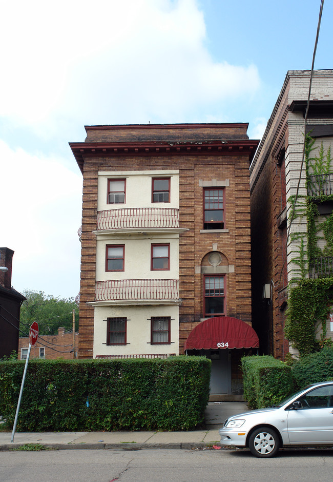 634 Maryland Ave in Pittsburgh, PA - Building Photo - Building Photo