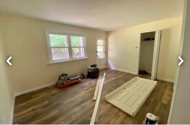 242 Woodlawn Cir, Unit 242 Woodlawn cir