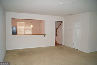 3017 Deerborne Ct in Atlanta, GA - Building Photo - Building Photo