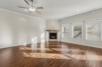 6304 W Buckeye Dr in Rogers, AR - Building Photo - Building Photo