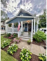 20 Colonial Rd in Morristown, NJ - Building Photo