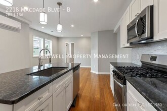 2218 MacDade Boulevard in Holmes, PA - Building Photo - Building Photo