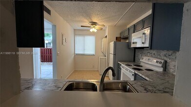 7901 Southgate Blvd in North Lauderdale, FL - Building Photo - Building Photo