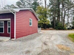 212 Charles St in Havelock, NC - Building Photo - Building Photo