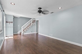 8069 SW 18th Ct in Davie, FL - Building Photo - Building Photo