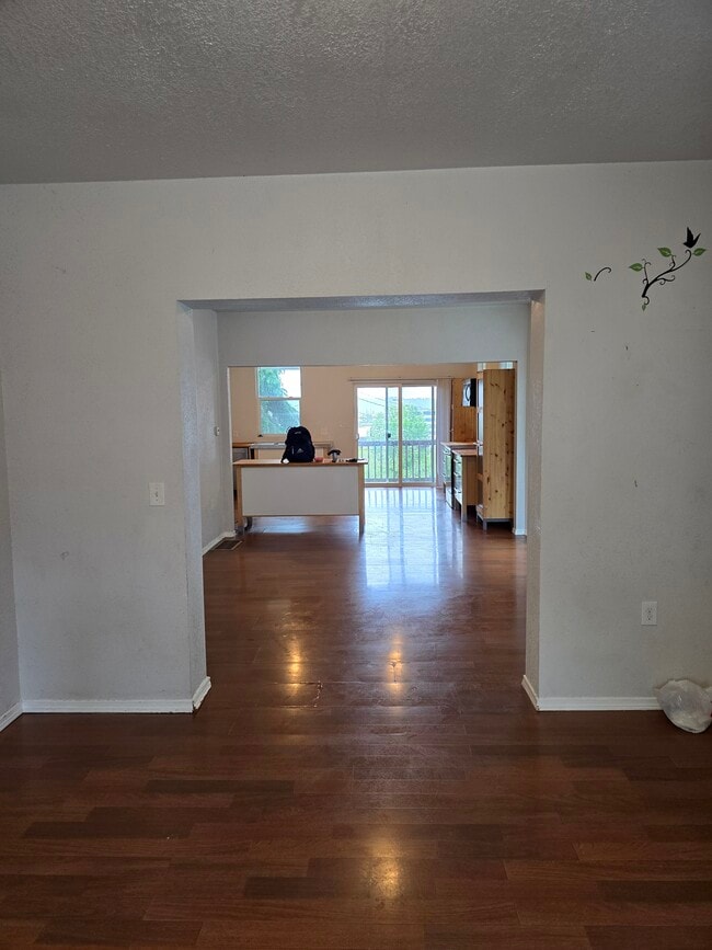 property at 1347 Fawcett Ave