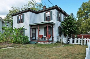 706 W Kalamazoo Ave, Unit 2 in Kalamazoo, MI - Building Photo