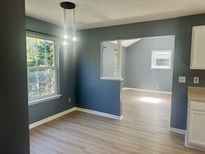 314 Sutton Ct in Winchester, VA - Building Photo - Building Photo