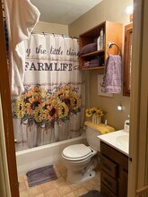 100 W 40th St in Sioux Falls, SD - Building Photo - Building Photo