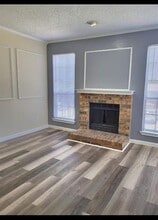 7621 McCallum Blvd in Dallas, TX - Building Photo - Building Photo