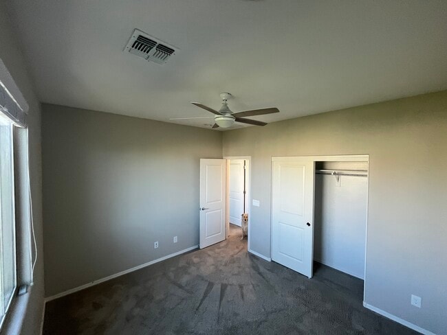 property at 1636 E Dogwood Ln