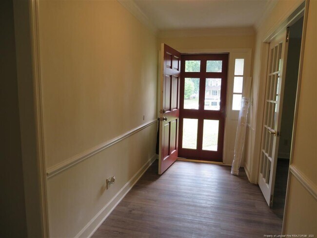 212 Renton Ct photo'