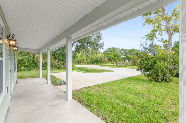 4577 Second Ave in St. Augustine, FL - Building Photo - Building Photo