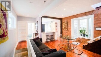 184 Franklin Ave in Toronto, ON - Building Photo